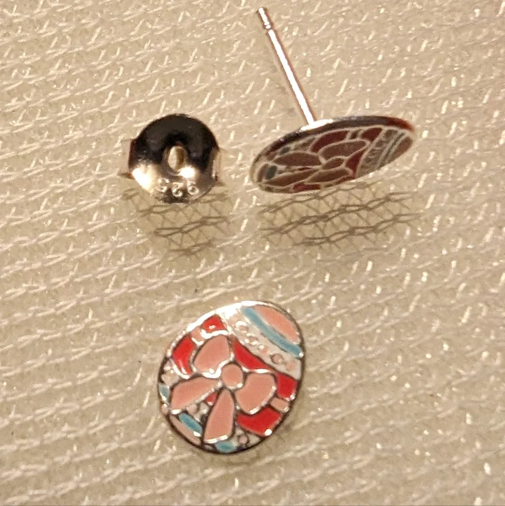 Sterling silver Easter egg earrings NWT